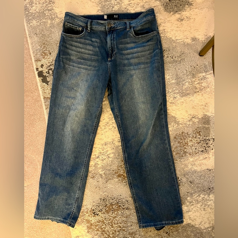 Kut from the Kloth Elizabeth Crop Straight Leg Jeans